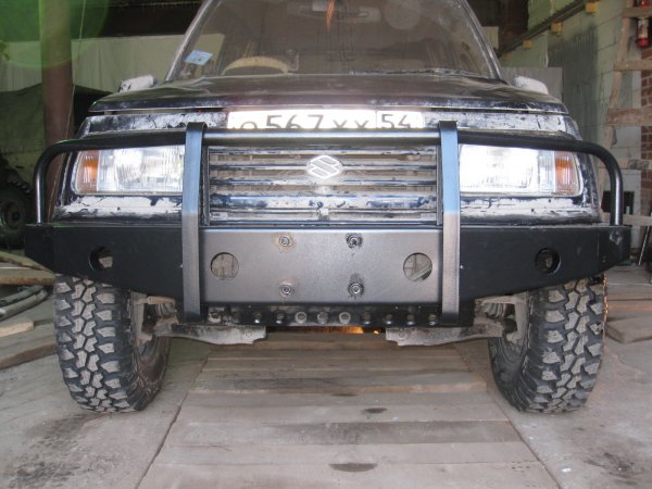 Силовой бампер на Suzuki Escudo