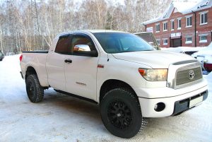 Toyota Tundra-1