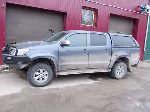 Toyota Hilux – все свое ношу с собой